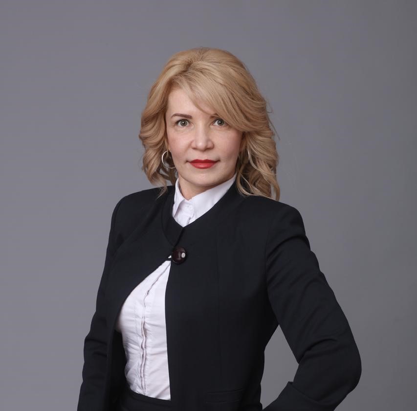 Попова Валентина Михайловна.